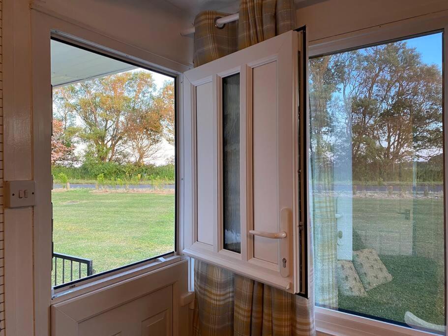 East Coast Chalets, Bee'S Knees @ California Sands Scratby Eksteriør bilde